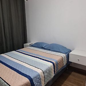 Dormitorio Matrimonial 02